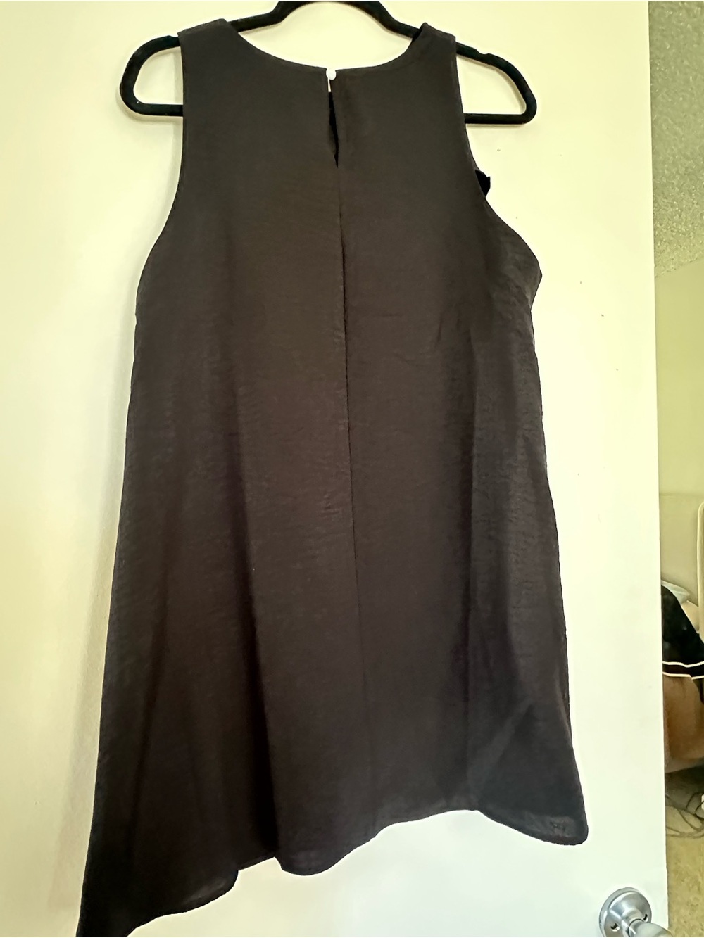 Black Swing Dress | Size Large | Minimalist Sleeveless Shift Dress - Picture 7 of 7